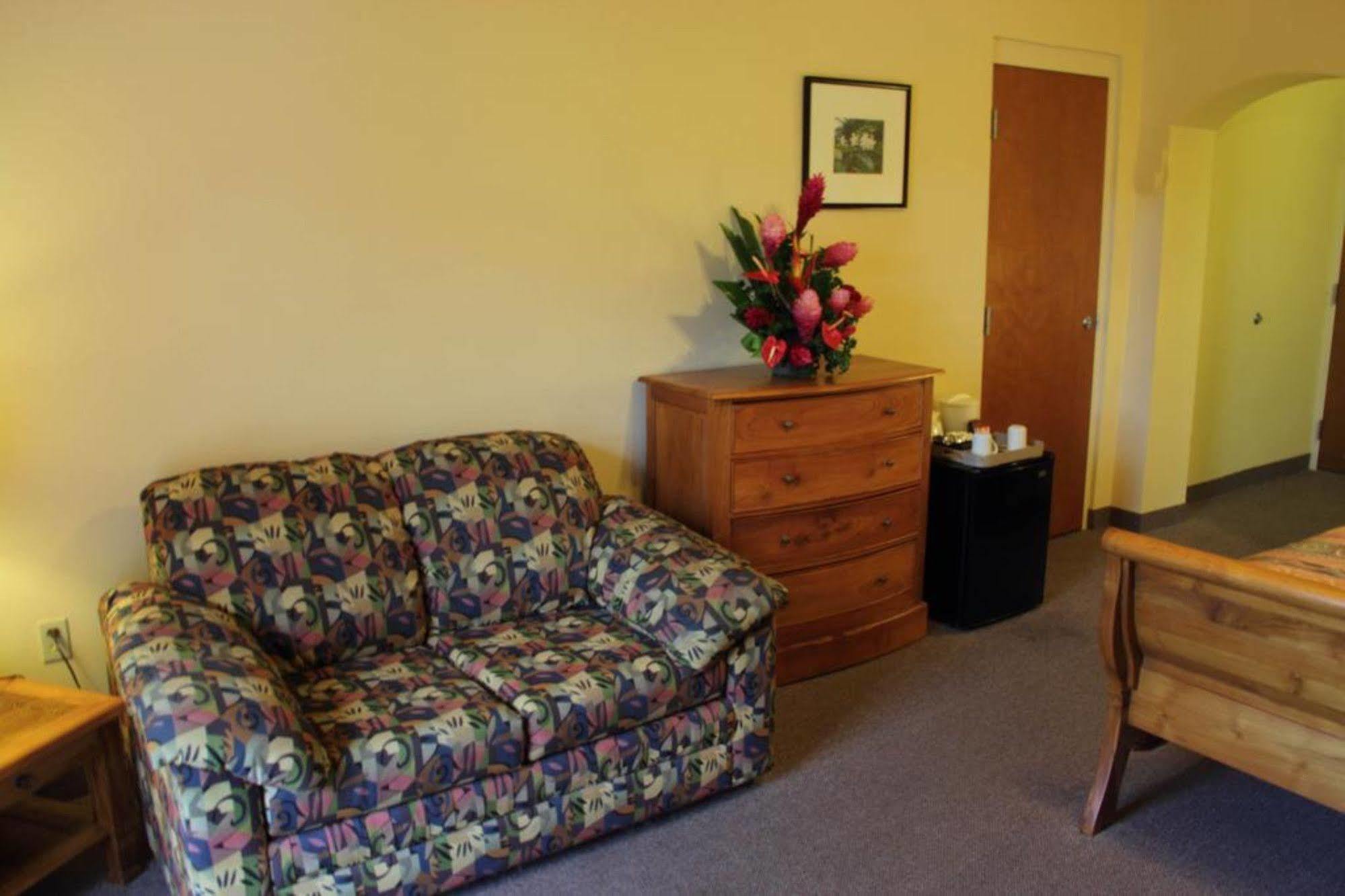 Tradewinds Hotel Pago Pago Exterior photo